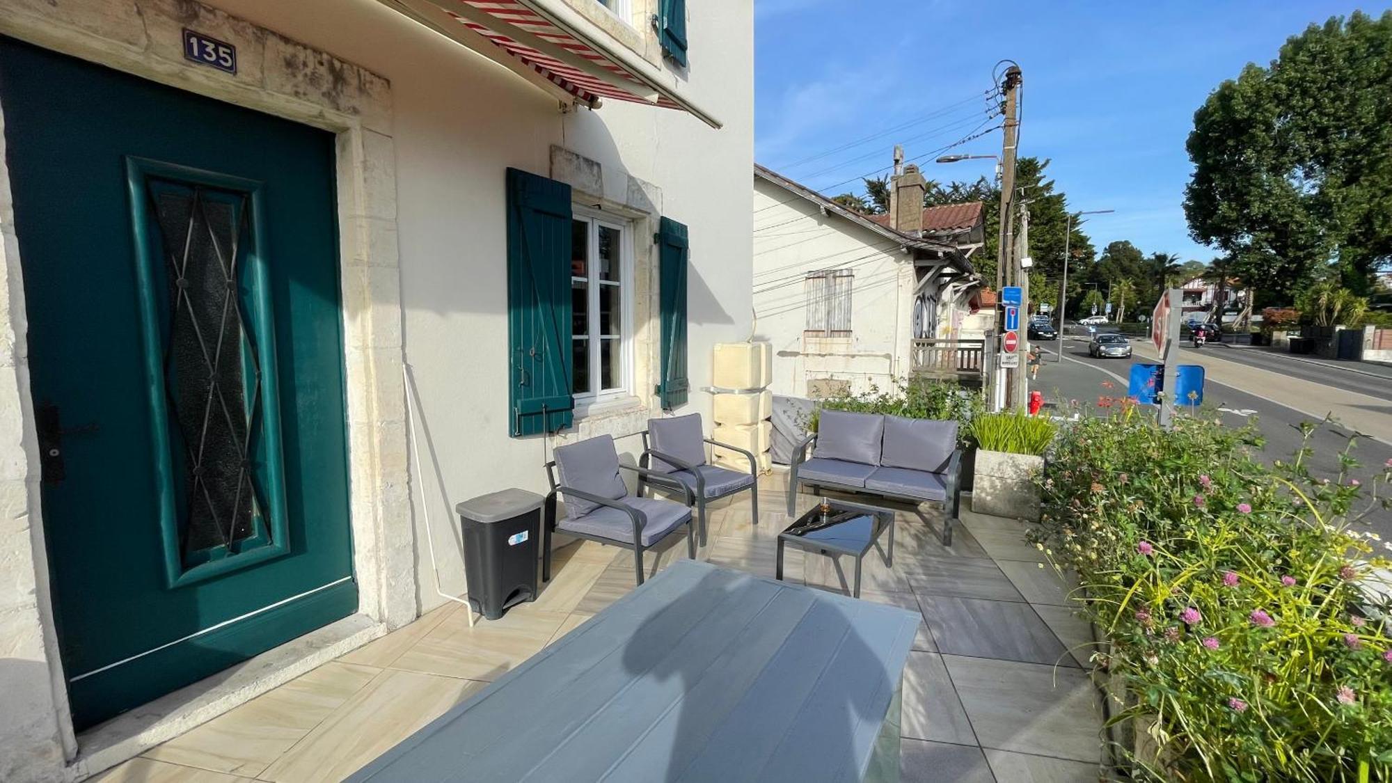 Le Doolies - Holiday Inn Biarritz Esterno foto
